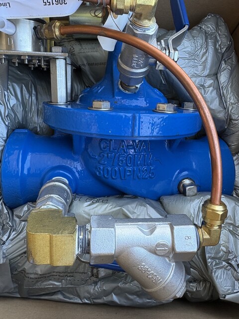 2" Cla Val #124-01-4891F, float valve, new - Image 2