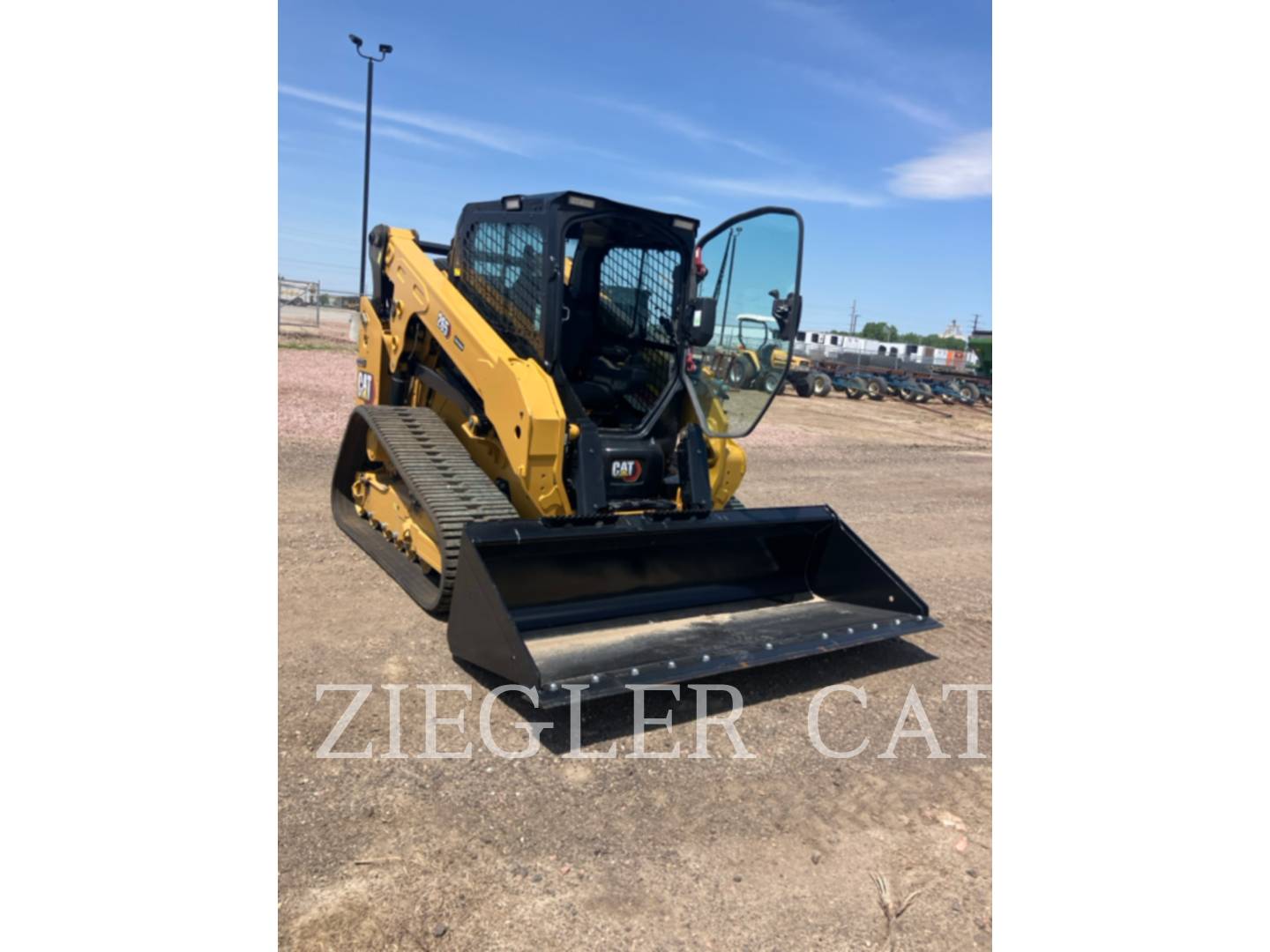 Caterpillar 265, 247 hours, S/N: KR401308, 2024 - Image 2