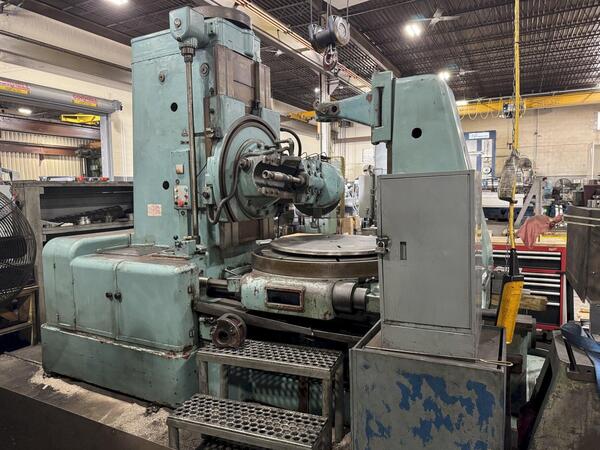 Tos #FO16, vertical gear hobbing machine, 62.3" cutting diameter, 22.04" cutting length, 4-16 module - Image 2
