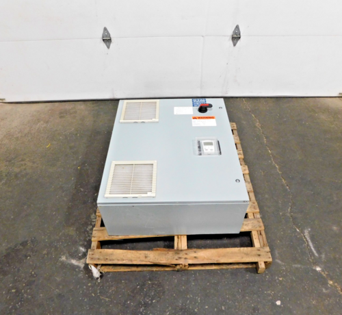 20 HP ABB, ACH550-UH-031A-4, VFD drive cabinet, 480 VAC, 31A - Image 1