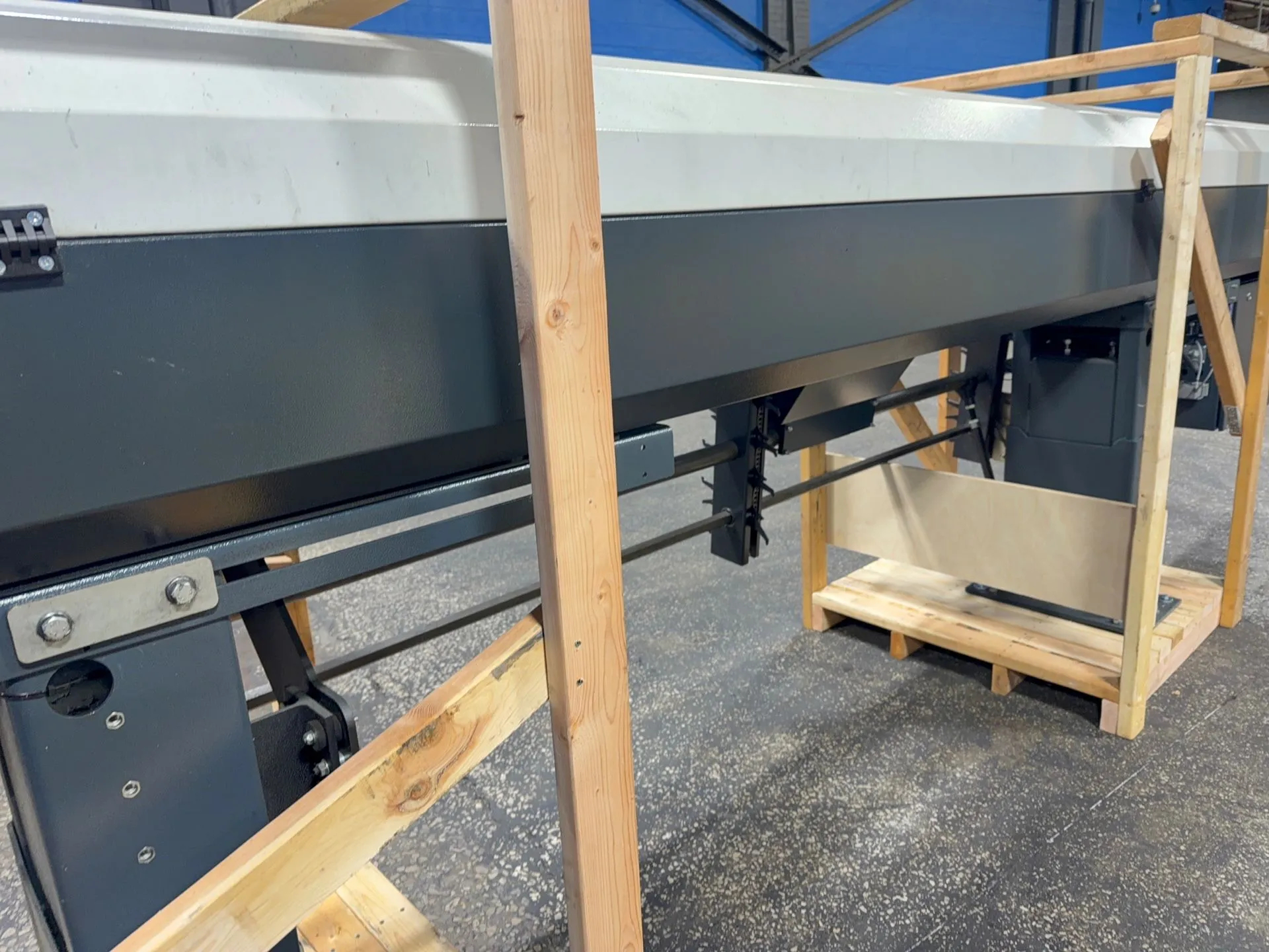 LNS #Sprint-565-S2, bar feeder, 190" bar length, 2022 - Image 5