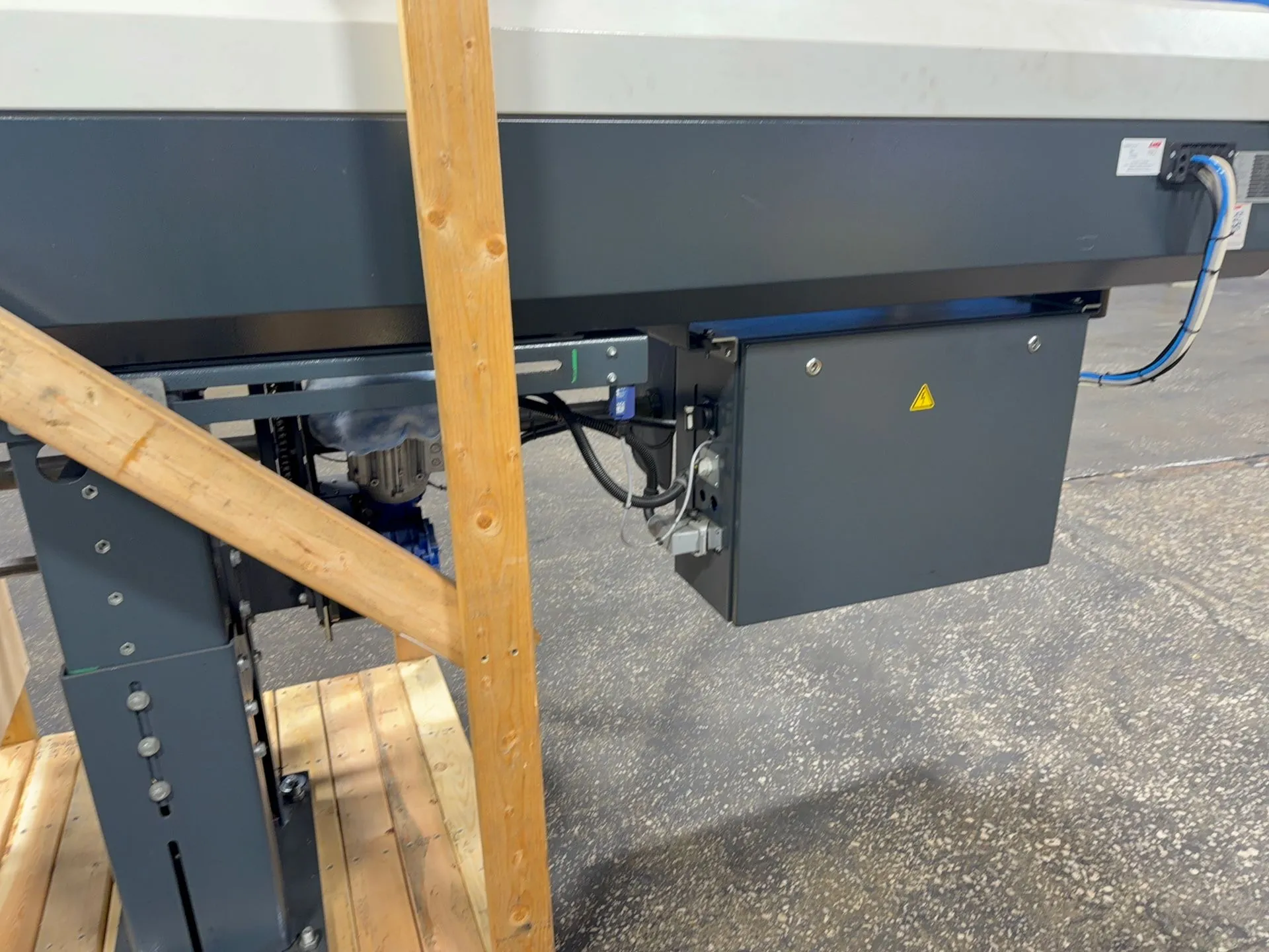 LNS #Sprint-565-S2, bar feeder, 190" bar length, 2022 - Image 7