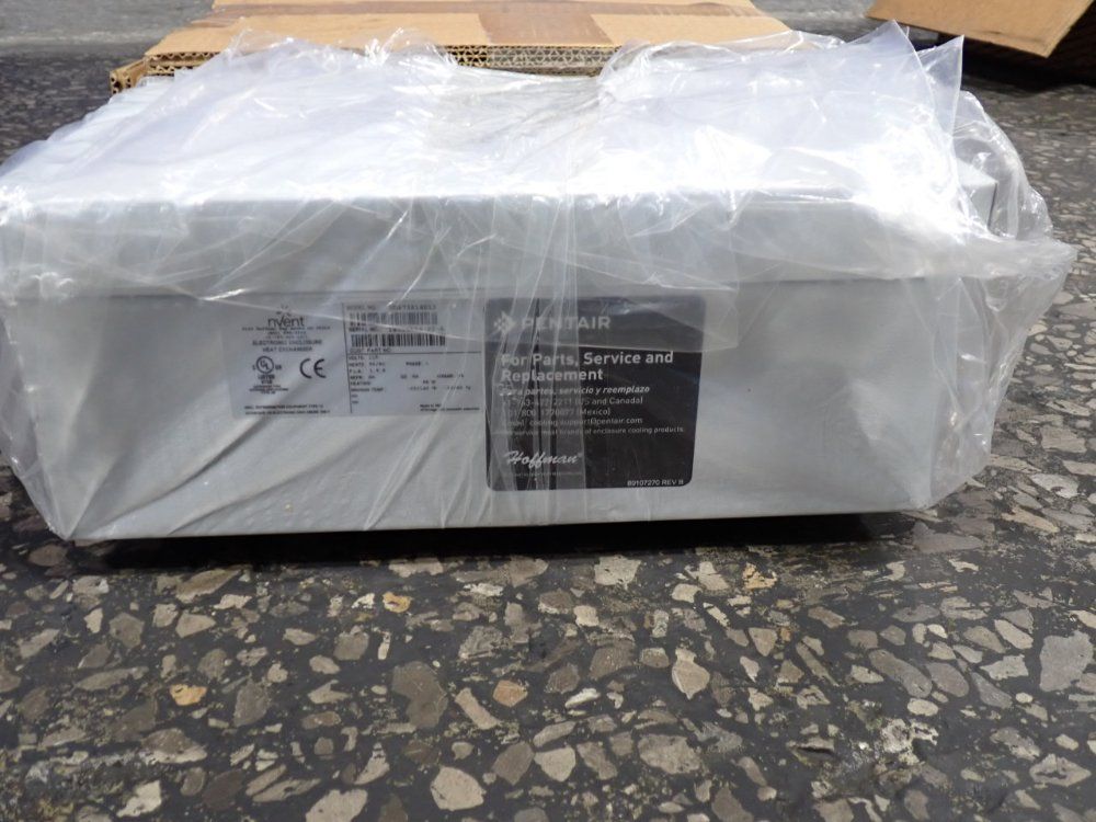 Nvent Hoffman #XR47516012, enclosure heat exchanger, 35 watts, Type 12 - Image 10