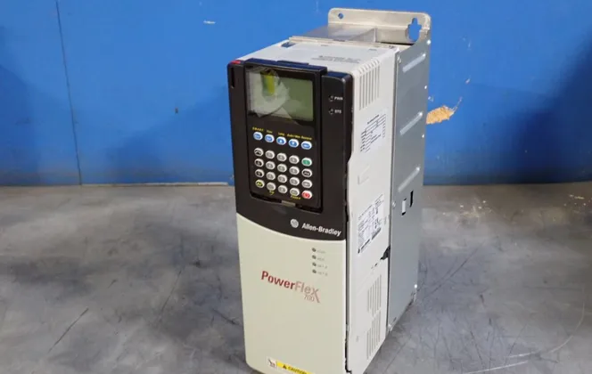 2 HP Allen-Bradley #20BD3P4A3AYNAEC0, powerflex 700 series b variable fre, 2015 - Image 1