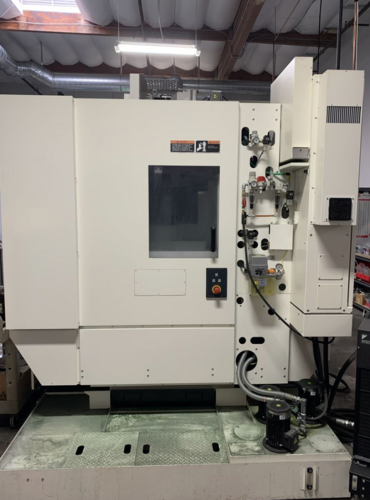 DMG Mori Seiki #NVD-4000-DCG, CNC Vertical Machining Center, 23.6" X, 15.7" Y, 15.7" Z, 17.7" x 27.6" table - Image 2
