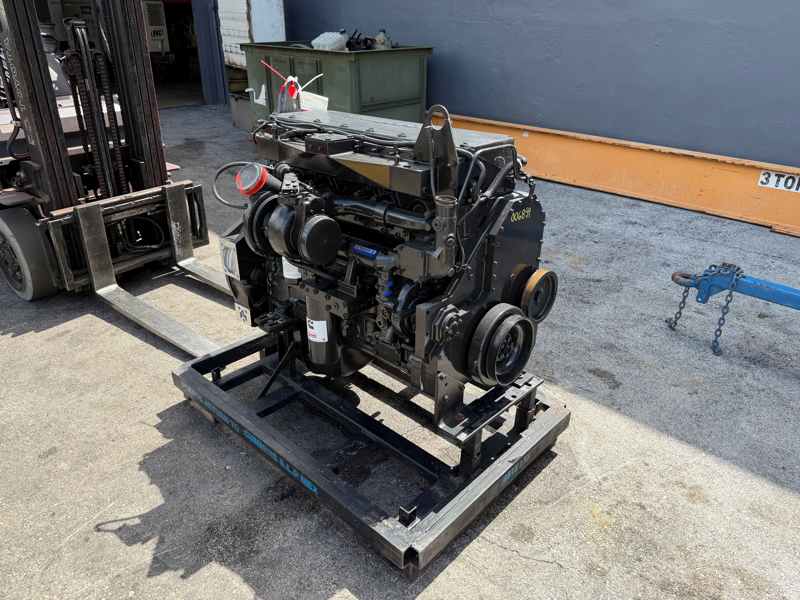 375 HP @ 2100 RPM Cummins #QSM11, Diesel Engine, Factory Remanufactured, Complete - Image 4