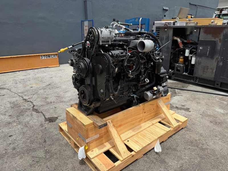 341 HP @ 2100 RPM Cummins #L9, Diesel Engine, New Surplus, Complete - Image 4