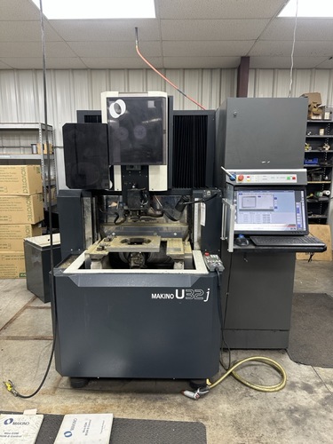 Makino #U32J, CNC Wire Electrical Discharge Machine, 14.6" x 10.6" x 8.7" travels, Hyper I CNC, 24" HD touch - Image 1