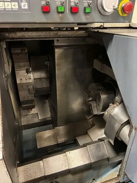 Mazak #DUAL-TURN-20, CNC Lathe, dual spindle, 12.6" turn diameter, 49.21" mach. length, 8" chuck, 20 HP, 1995 - Image 4