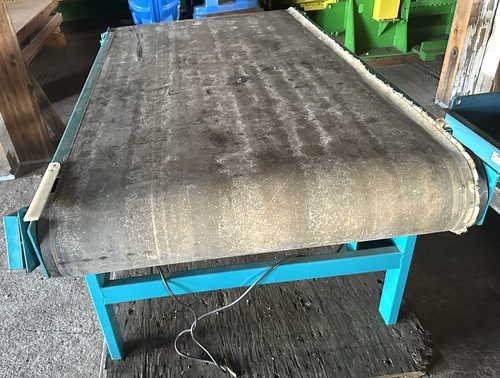30" wide x 72" long Flat Belt Conveyor, 32" belt height, variable speed control, belt tensioner, 120 Volt - Image 10