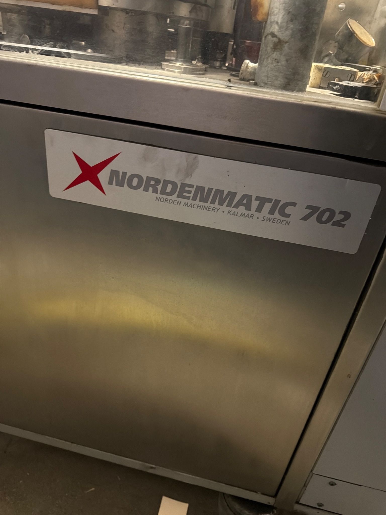 Norden #NM702, automatic tube filling machine with domino laser m - Image 6
