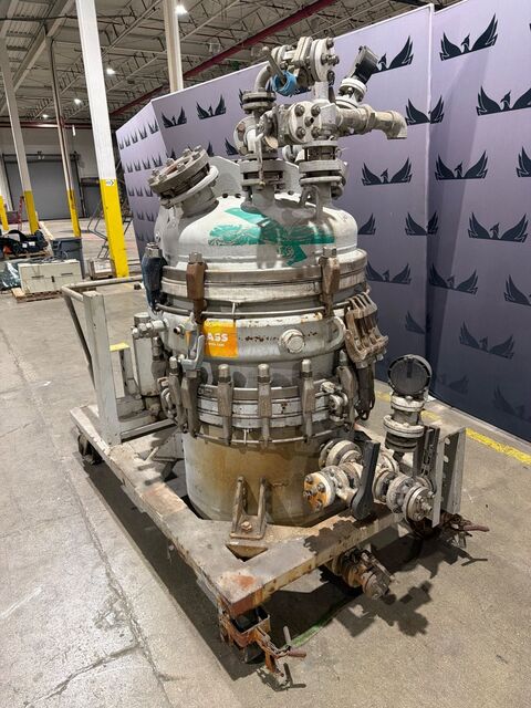 2.9 gallon Estrella AG #34129, glass lined pressure reactor/autoclave, 1991 - Image 2