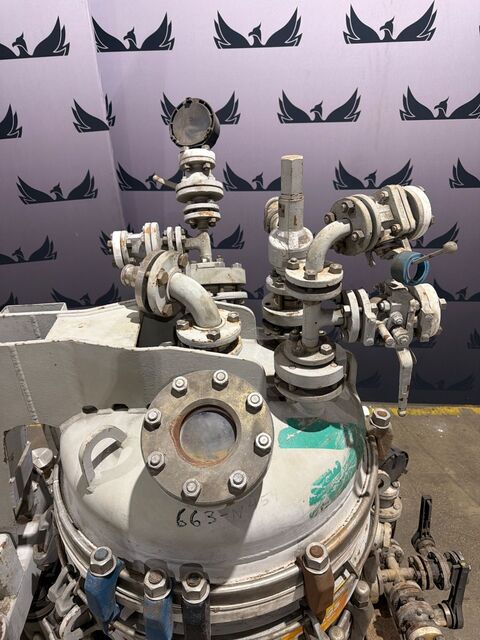 2.9 gallon Estrella AG #34129, glass lined pressure reactor/autoclave, 1991 - Image 4