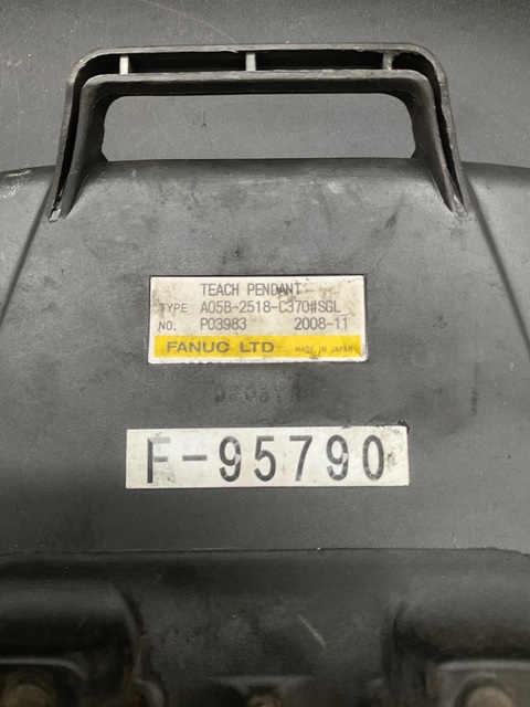 Fanuc, A05B-2518-C370#SGL, Teach pendant, keypad interface, emergency stop, 2008 - Image 5