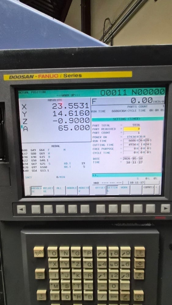 Daewoo Doosan #DNM-400, CNC vertical machining center, 30 automatic tool changer, 30" X, 17.1" Y, 20.1" Z - Image 1