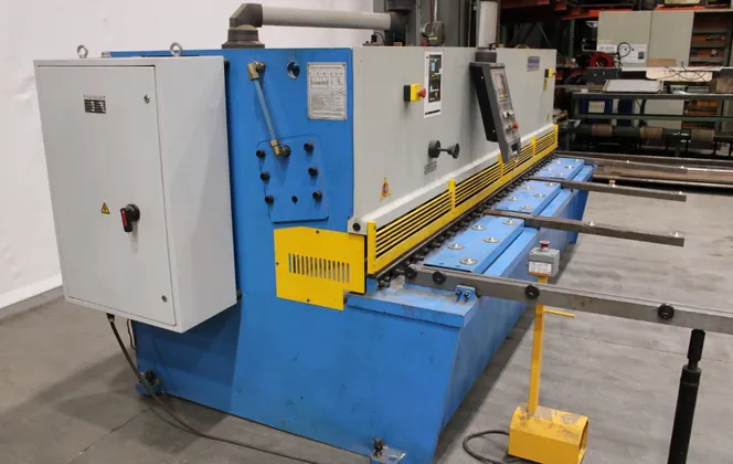 1/4" x 10' Birmingham #H-1035-C, hydraulic power squaring shear, 24" backgauge, 14 SPM, 10 HP - Image 5
