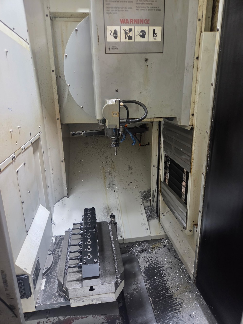 Haas #MDC-500, CNC drill & tap vertical machining center with rotary pallet changer, 20" X, 14' Y, 20" Z - Image 5