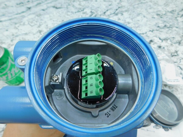 Rosemount #8711TPE040R1N0, Wafer Magnetic Flowtube Flow Meter, 4", Unused (2 available) - Image 4