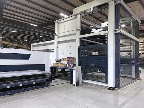 Trumpf #TruLaser-3040-Fiber, CNC Laser Cutting System, 4000 watt, 80" x 157" sheet, Siemens 840D CNC - Image 2
