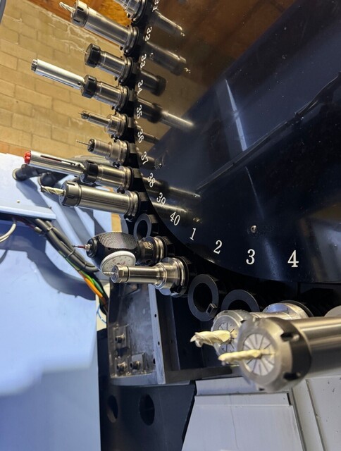 Daewoo Doosan #BVM-5700, CNC Vertical Machining Center, 41.3" X, 22.4" Y, 18.1" Z, 22.44" x 51.18" table - Image 8