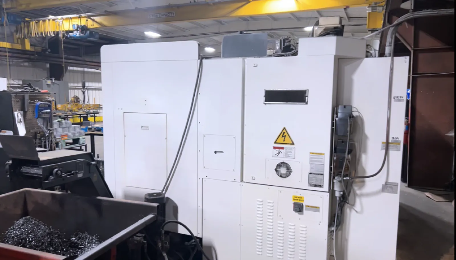 Mazak #VTC-200C, CNC vertical machining center, 24 automatic tool changer, 65.3" X, 20" Y, 20" Z, 10000 RPM - Image 4