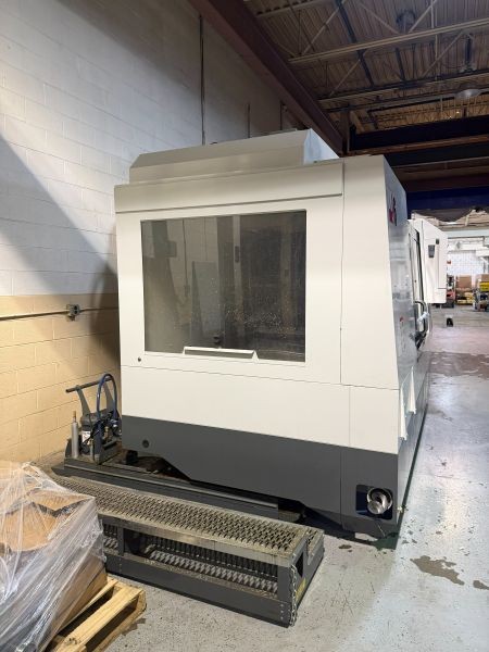 Haas #VM-6, CNC Vertical Machining Center, 64" X, 32" Y, 30" Z, 12000 RPM, 30 automatic tool changer, thru - Image 2