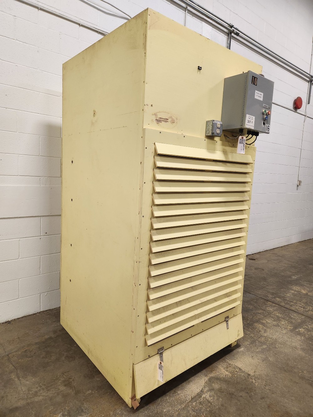5,500 cfm DownFlo Custom Systems UCB-1 back-draft module for wood dust-used - Image 2