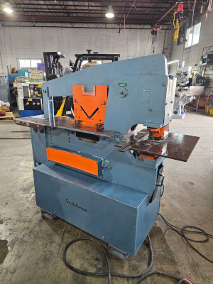 6" x 6" x 3/8" Scotchman #6509-24M, Hydraulic Ironworker, 65 tons, 9" throat, 5 HP, 24" blade, 2016 - Image 4