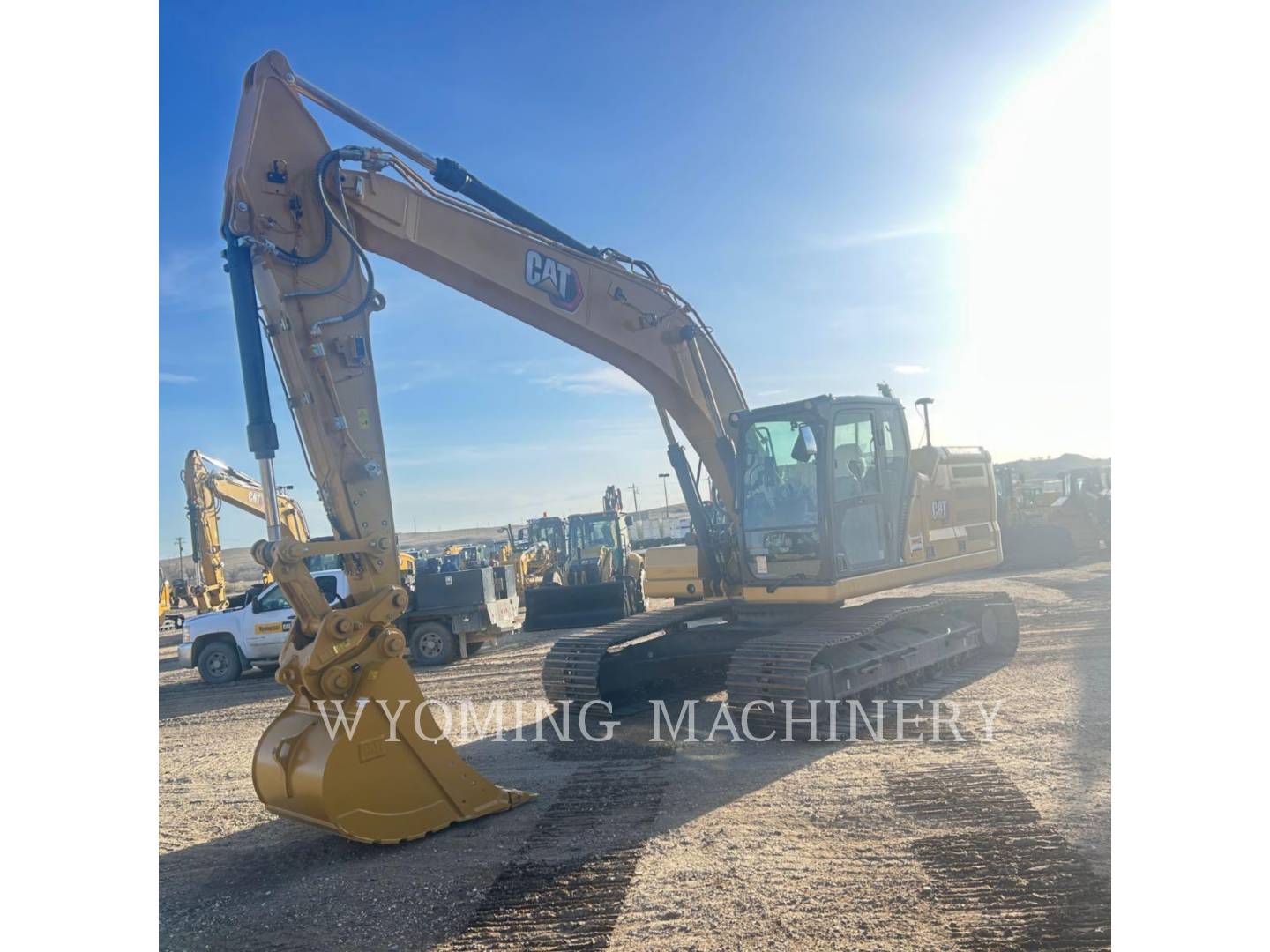 Caterpillar 320, 133 hours, S/N: MYK51511, 2026 - Image 1