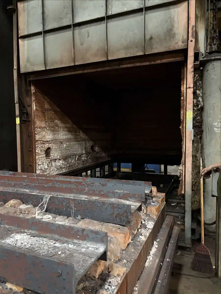 Cliff Soper, annealing furnace, 20 ton capacity - Image 3