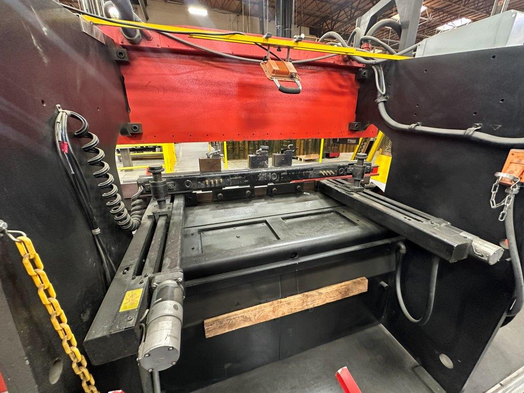 55 Ton, Amada #RG-50, CNC press brake, 6.8'OA, 59.8" between housing, 3.9" stroke, 15.75" throat, 14.57" - Image 6