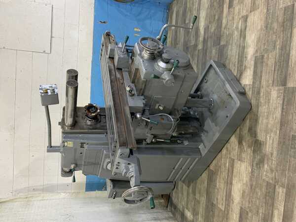 Kearney & Trecker #307-S12, horizontal mill, 62-1/2" x12" table, 47° table swivel, coolant - Image 1