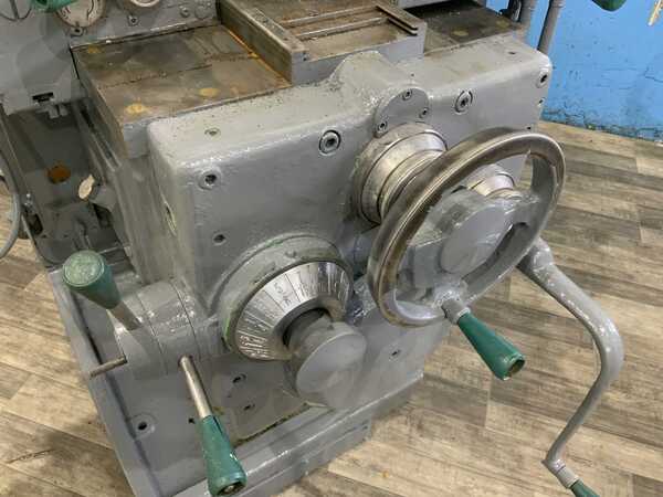 Kearney & Trecker #307-S12, horizontal mill, 62-1/2" x12" table, 47° table swivel, coolant - Image 7