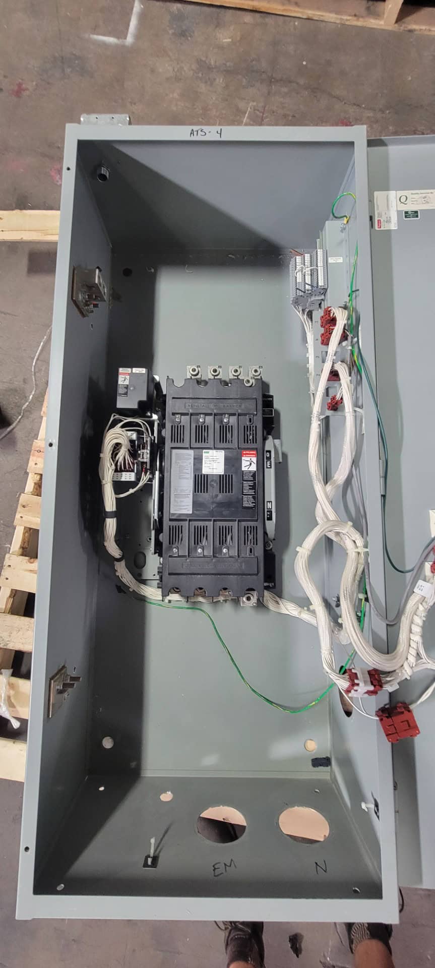 400 Amp. ASCO #J07ATSC30400N5XC, Automatic Transfer Switch, 4-pole, NEMA 1 enclosure, 480 Volt, 3PH - Image 3