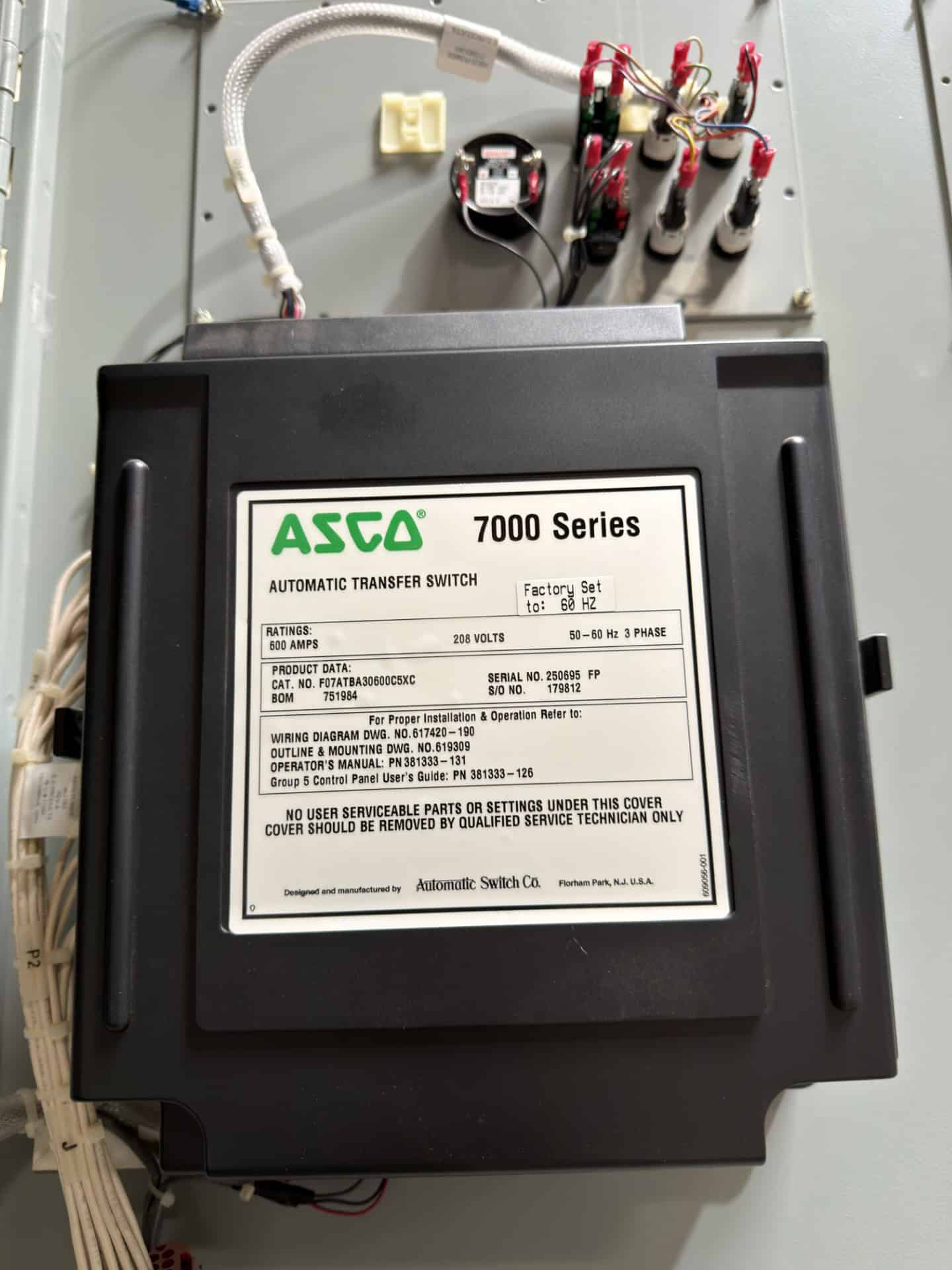 600 Amp. ASCO #F07ATBA30600C5XC, Automatic Transfer Switch, 3-pole, NEMA 1 enclosure, 208 Volt, 3PH - Image 3