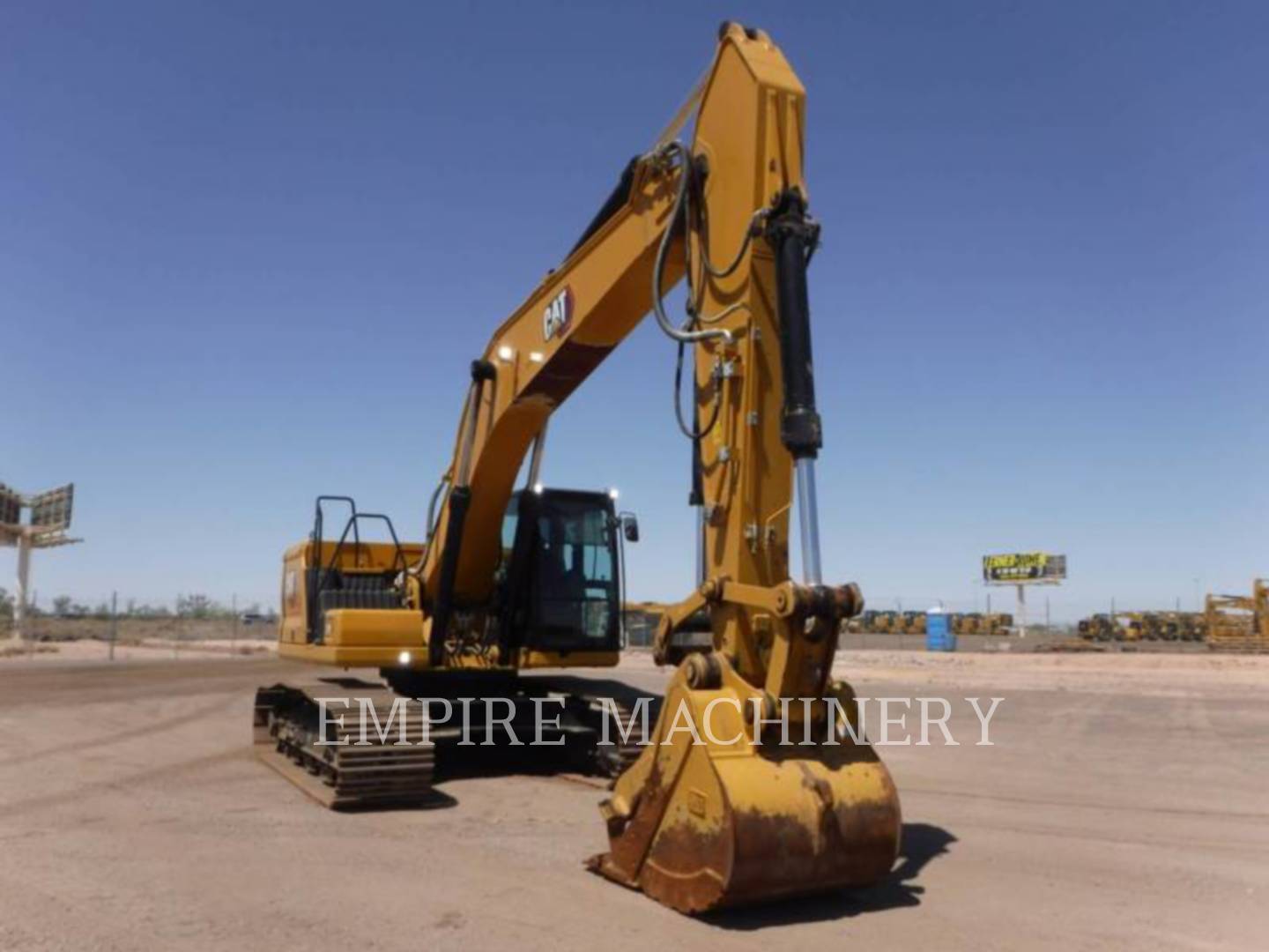 Caterpillar 330-07 TH, 2590 hours, S/N: WCH50031, 2024 - Image 5