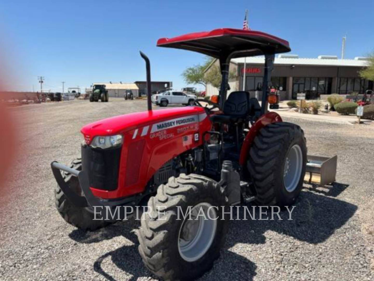 Massey Ferguson MF2607H 4P, Tractor, 2547 hours, S/N: MEAD5281YN1371481, 2022 - Image 1