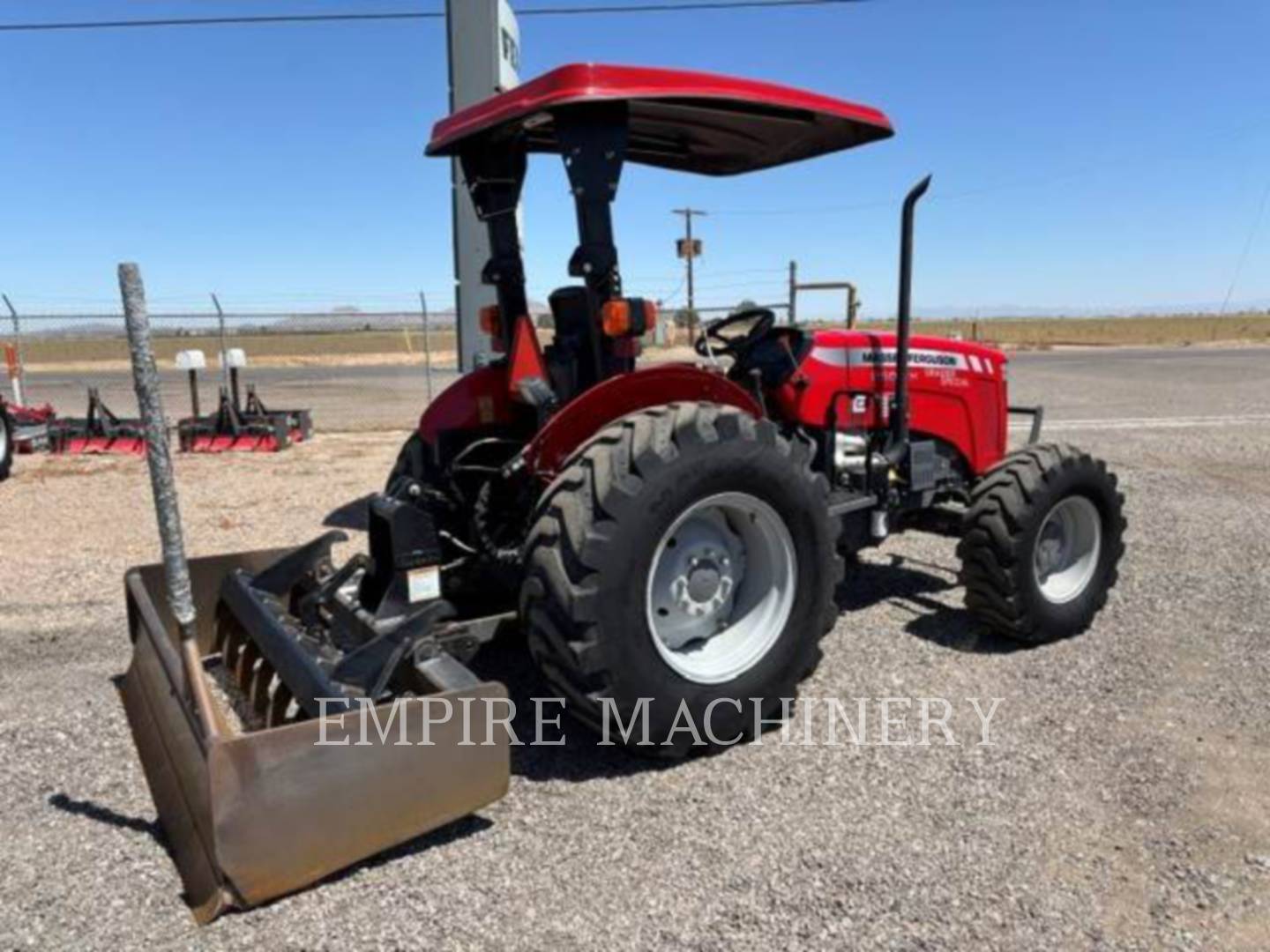 Massey Ferguson MF2607H 4P, Tractor, 2547 hours, S/N: MEAD5281YN1371481, 2022 - Image 3