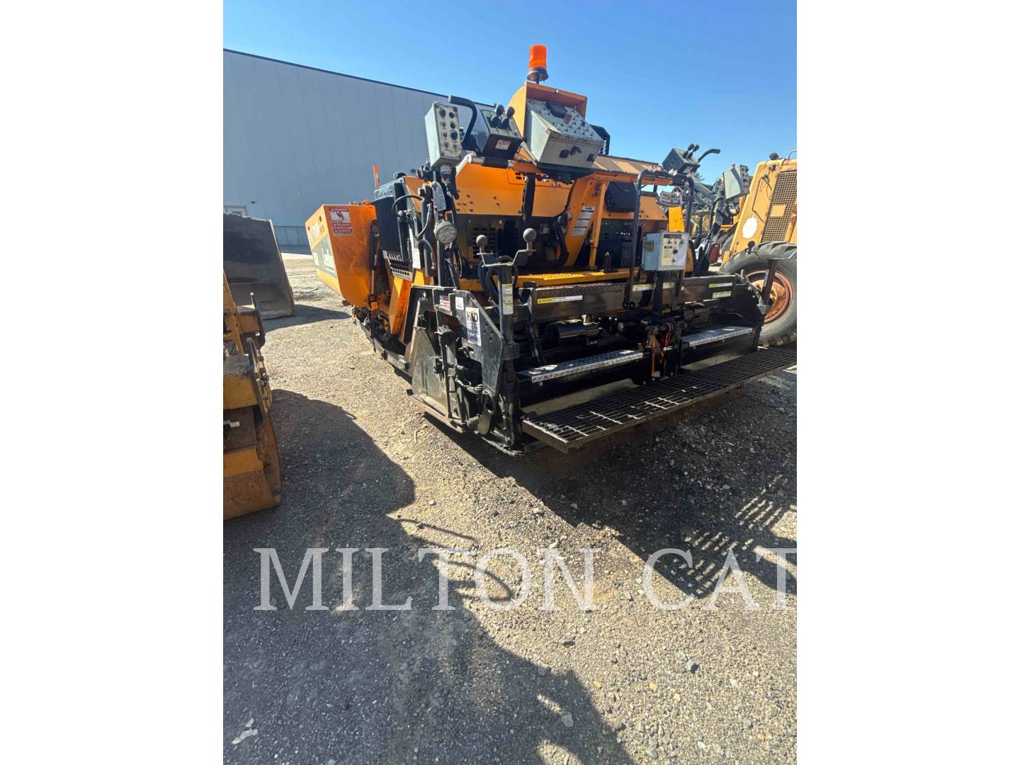 Lee-Boy 8520, Asphalt Paver, 3662 hours, S/N: 174228, 2018 - Image 4