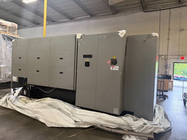 DMC #DL-55, CNC lathe, Fanuc 0iT, 30.5" swing, 21" chuck, 6.3" bar, programmable tailstock, brand new in crate - Image 6