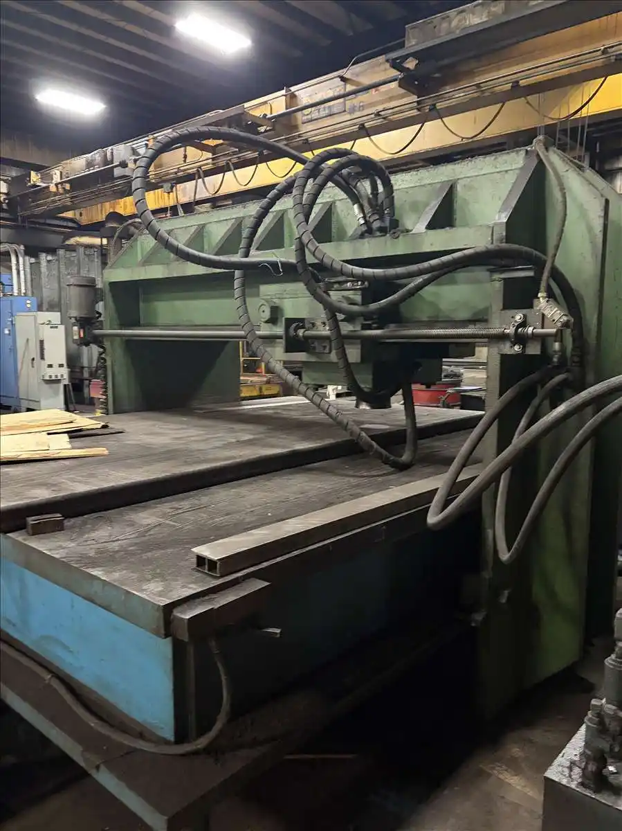 300 Ton, Custom fabricated traveling column hydraulic straigthening press, 10' x 8' bed - Image 3