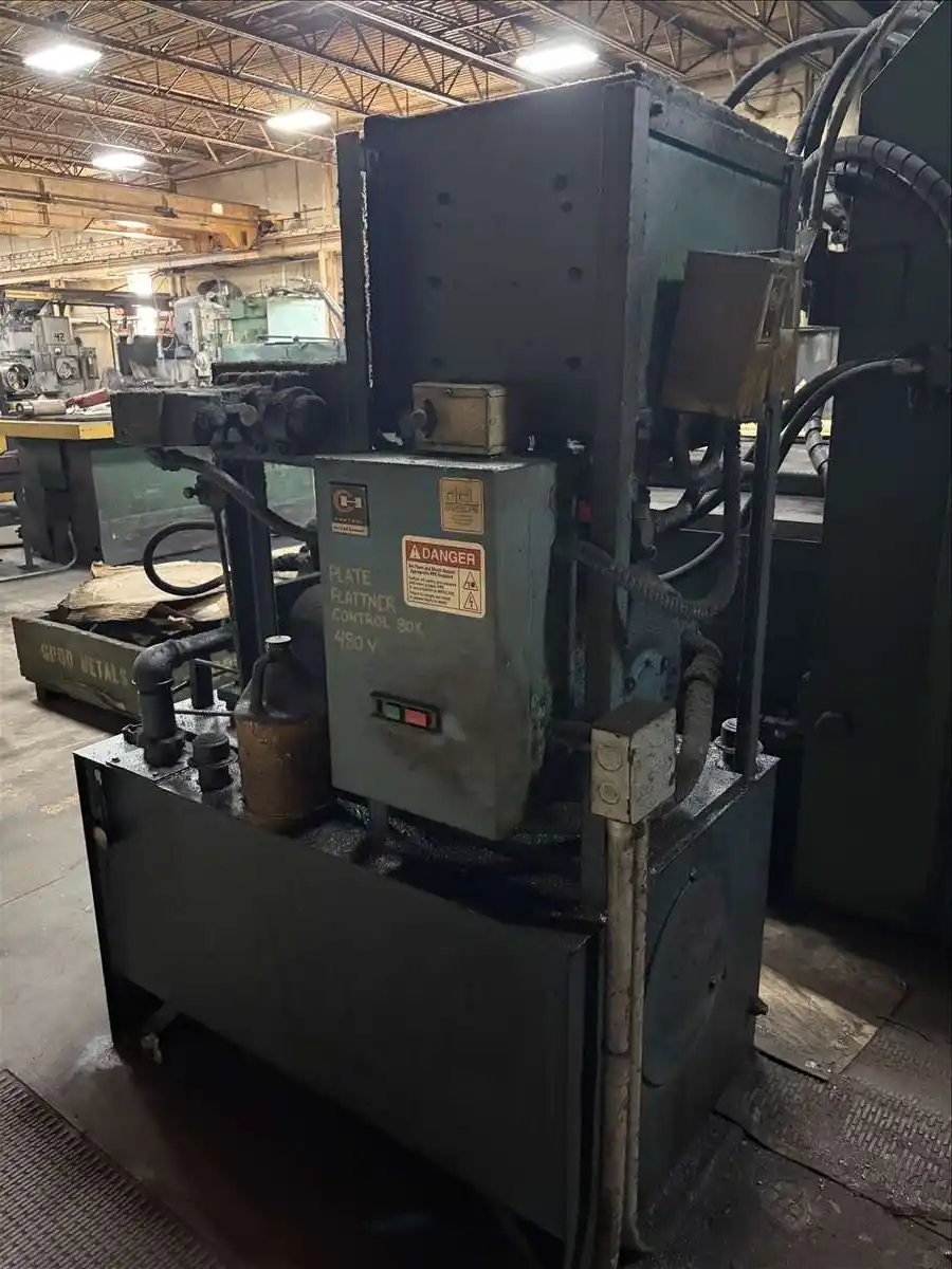300 Ton, Custom fabricated traveling column hydraulic straigthening press, 10' x 8' bed - Image 5