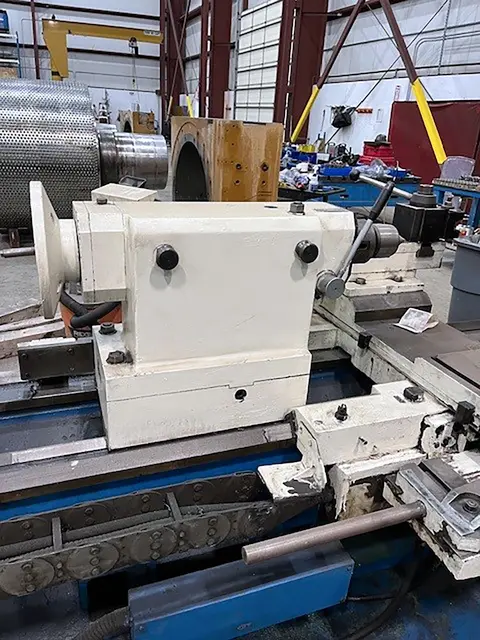 36.8" x 236" Poreba #TRP-93x6M, engine lathe, 3.5" bore, 9-900 RPM, 13250 lb. workpiece, 23 V., 3-phase, 1998 - Image 5