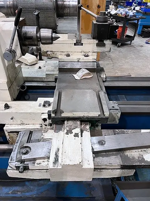 36.8" x 236" Poreba #TRP-93x6M, engine lathe, 3.5" bore, 9-900 RPM, 13250 lb. workpiece, 23 V., 3-phase, 1998 - Image 6