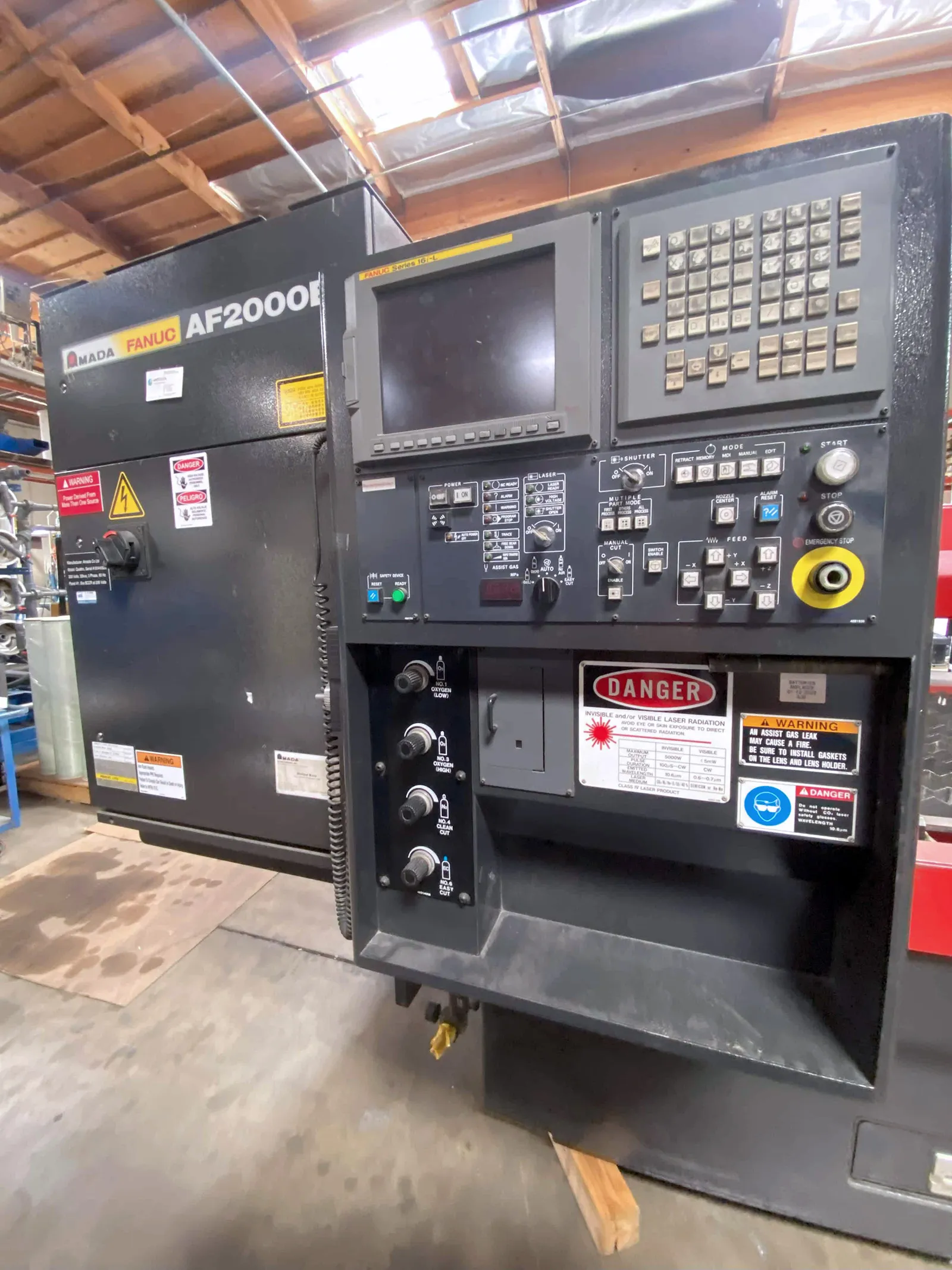 Amada #AF2000E, CNC CO2 laser, 2000 watt, 49.6" x49.6" working area, Fanuc 16i L, 2007 - Image 4