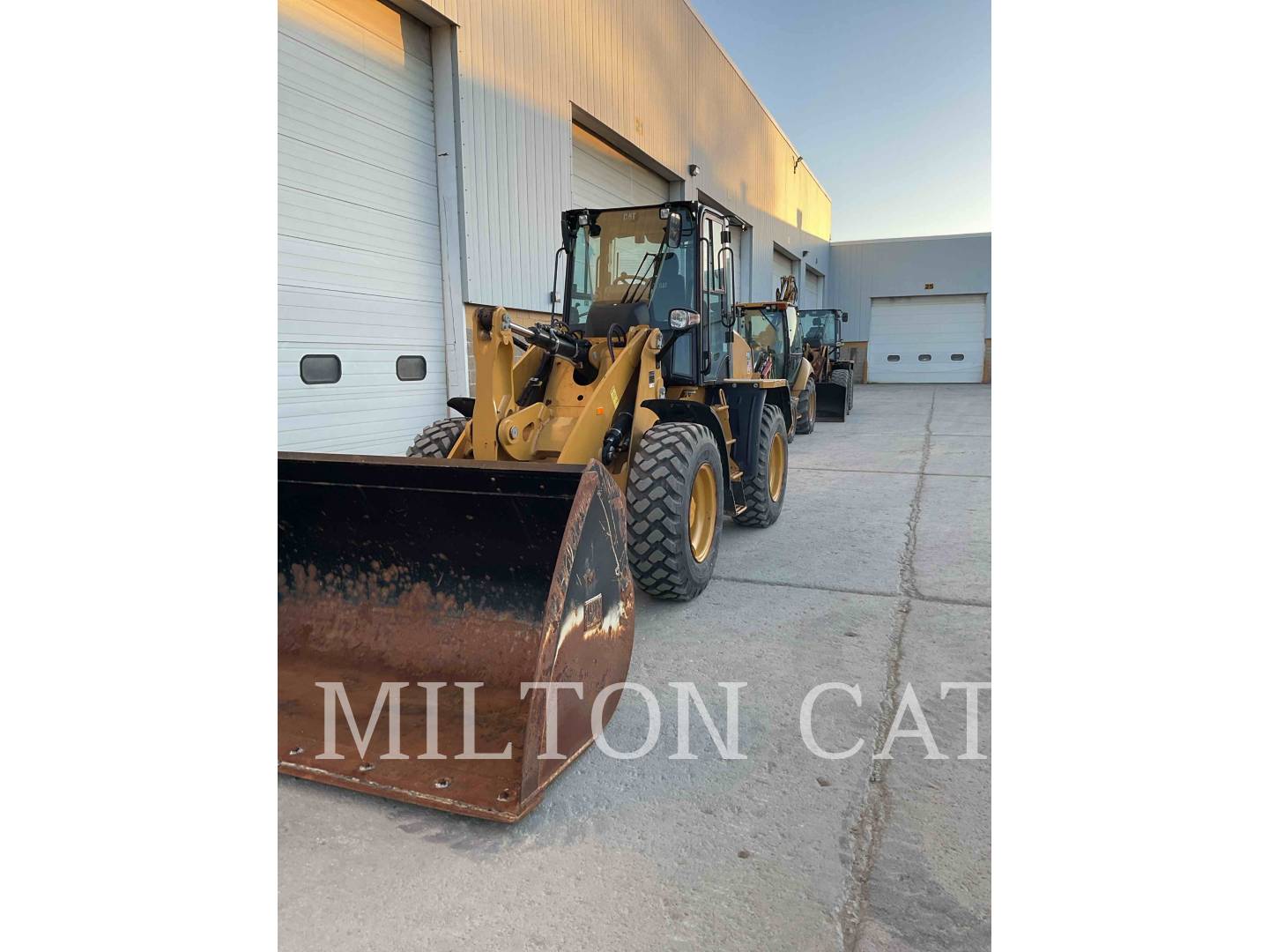 Cat 920, Wheel Loader, 1109 hours, S/N: JW202504, 2023 - Image 1