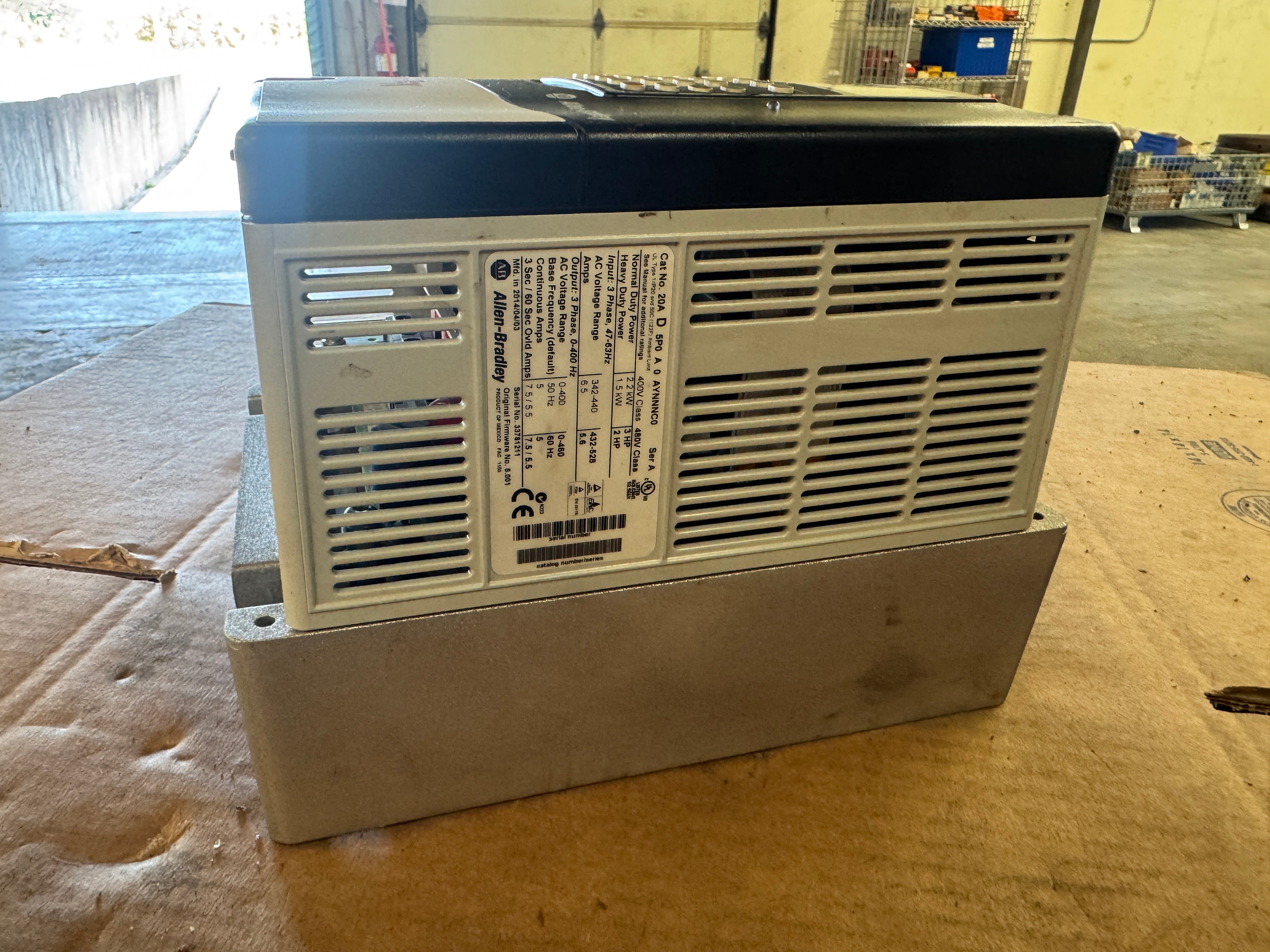 Allen-Bradley 20AD5P0A0AYNNNC0 Variable Frequency Drive 480V AC 3-Phase Untested Surplus 01428 - Image 4