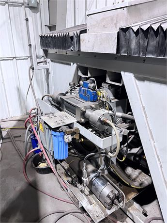 Flow #IFB-4400, integrated flying bridge waterjet, 4' x 4', 60000 PSI, 50 HP, 4-Axis dynamic tilt, FlowMaster - Image 2