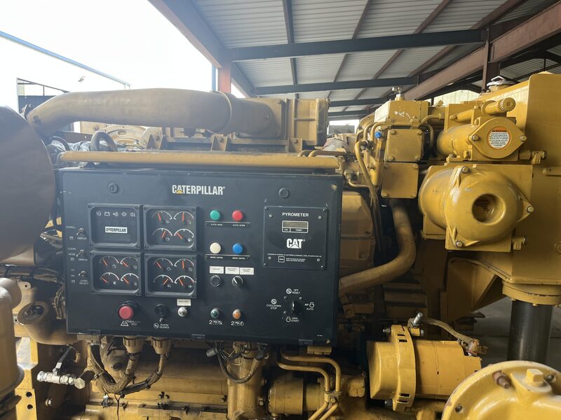 1000 HP Caterpillar #3508B, diesel marine engine, 1600 RPM, sound attenuated enclosure 0, 2002 - Image 8