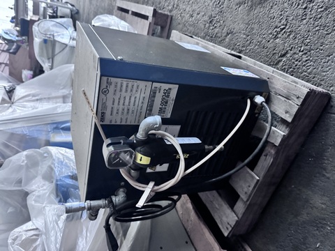 25 cfm, 140&deg;F, 203 psig, Zeks #25NCEA1D0, refrigerated air dryer, 115 V. - Image 2